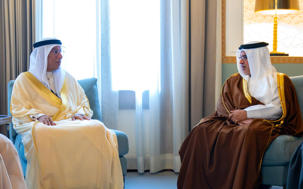 سمو ولي العهد رئيس مجلس الوزراء يلتقي أصحاب المعالي والسعادة رؤساء الوفود المشاركة في الاجتماع الـ31 للجنة الدائمة لمسؤولي إدارات التشريع بدول مجلس التعاون لدول الخليج العربية